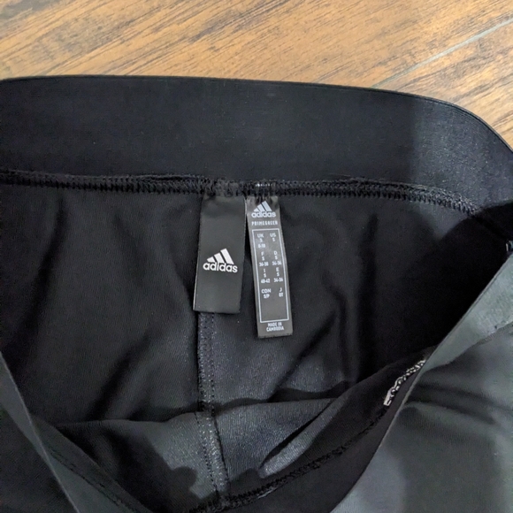 Women's Adidas leggings & t shirt - like new! - Picture 5 of 6